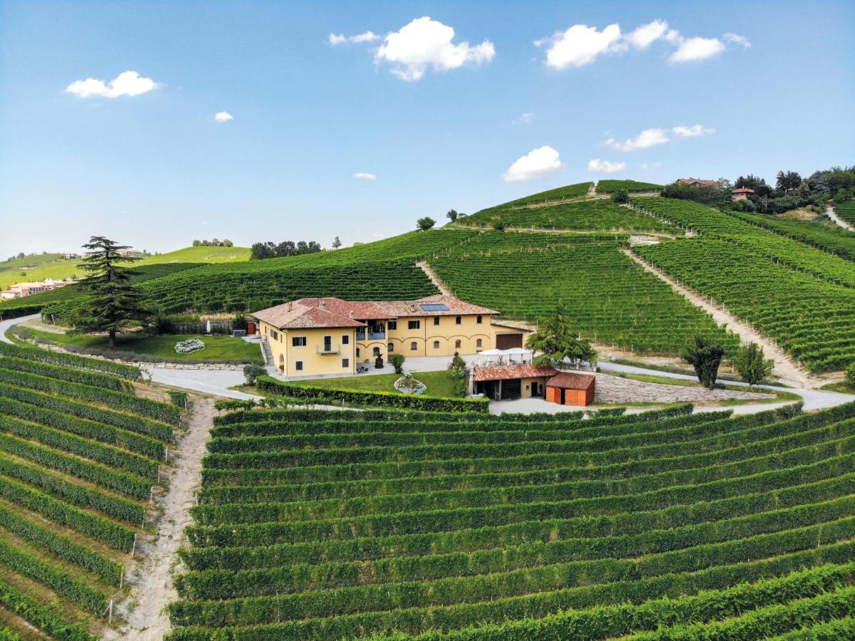 Costa Di Bussia Villa Monforte D'Alba Exterior photo